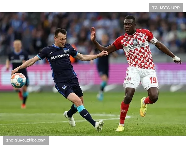 贝西克塔斯进攻套路革新边中结合创造射门机会