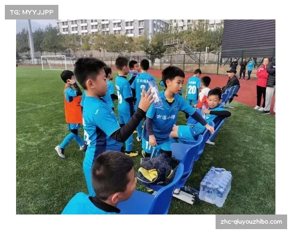 大连英博客场战术部署成功 斯坦丘毛伟杰助攻马莱莱